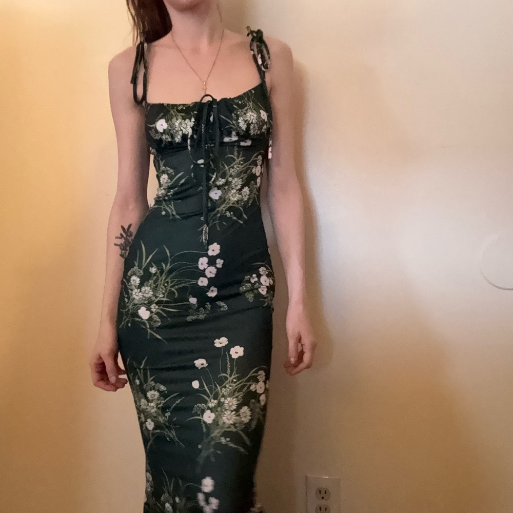 Dark Green Floral Tie-Shoulder Midi Dress